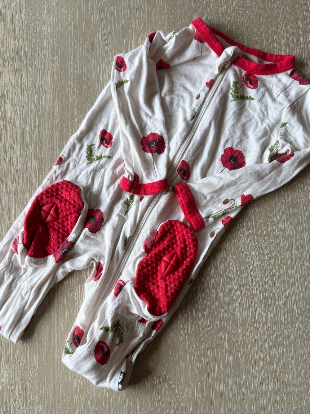 Kyte Baby Footed Pajamas Red Poppy Print-6-12 months